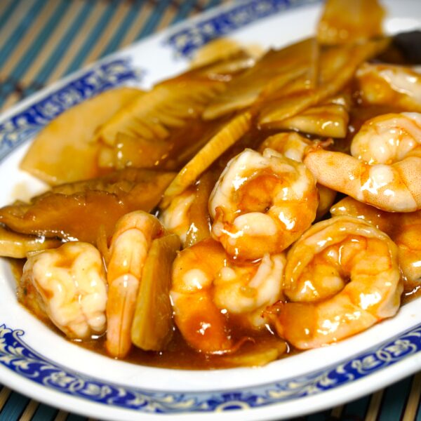Langostinos con Bambu y Setas Chinas
